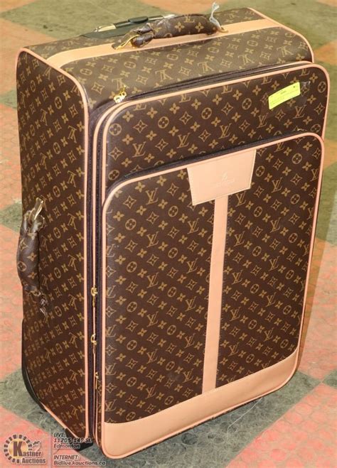 louis vuitton luggage fake|louis vuitton counterfeit.